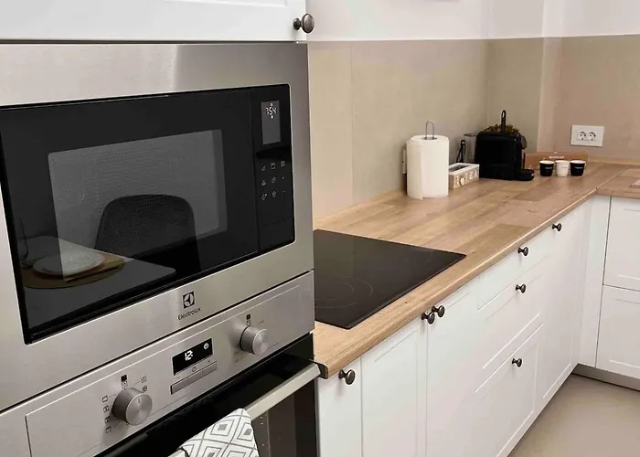 Quiet Deluxe Coresi - Free Parking Apartment Brasov