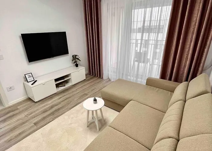 Apartment Quiet Deluxe Coresi - Free Parking Brasov